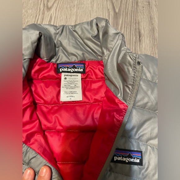 Patagonia goose down puffer jacket women’s medium - Picture 5 of 11